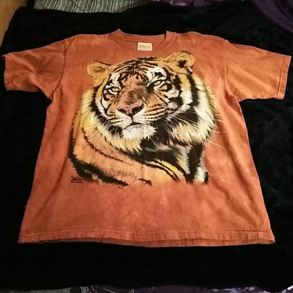 orange tiger shirt